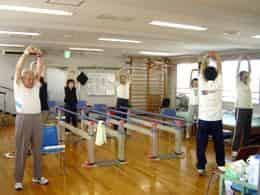 写真：糖尿病教室の写真。実習の様子