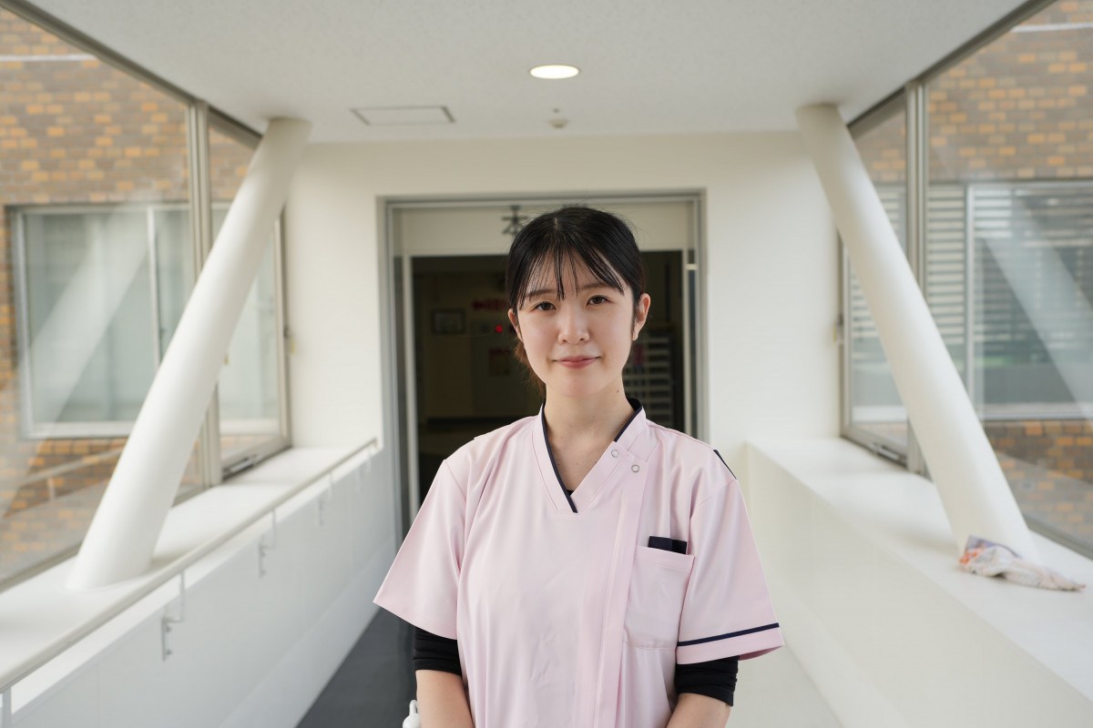 写真：地域包括ケア病棟 新人看護師の顔写真